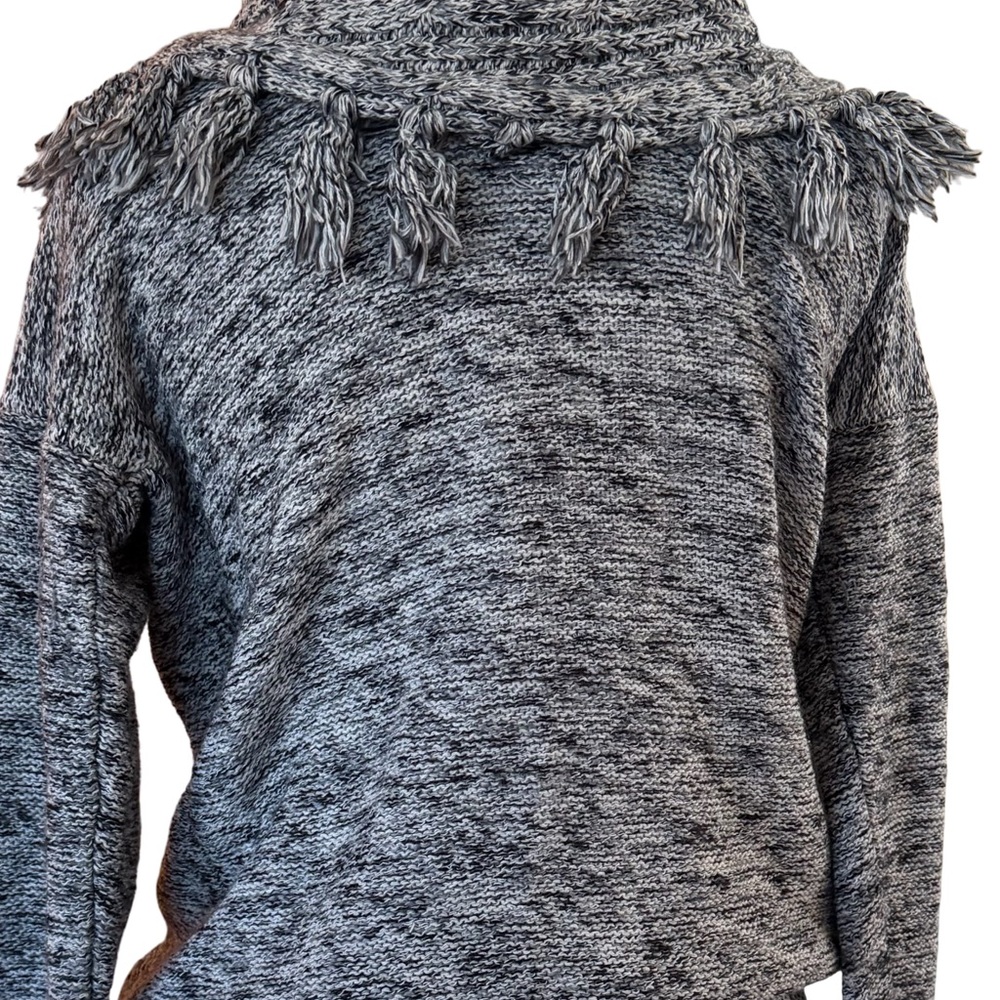 Spence Knits Women’s Cozy Gray/Black/Cream Tassel Cowl Neck Sweater Size M - Picture 3 of 5